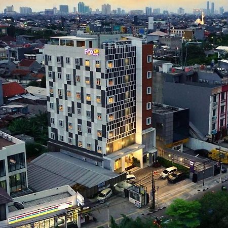 Fox Lite Grogol Jakarta Luaran gambar