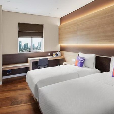 Fox Lite Grogol Jakarta Luaran gambar